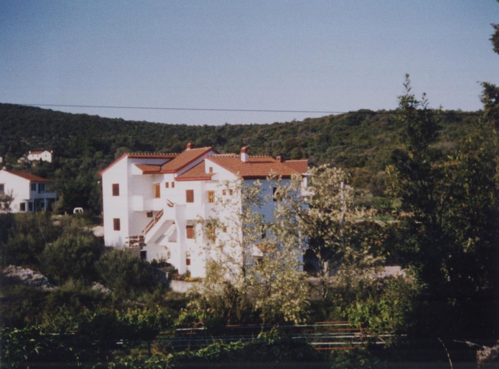 Apartment Marija Brbinj Экстерьер фото