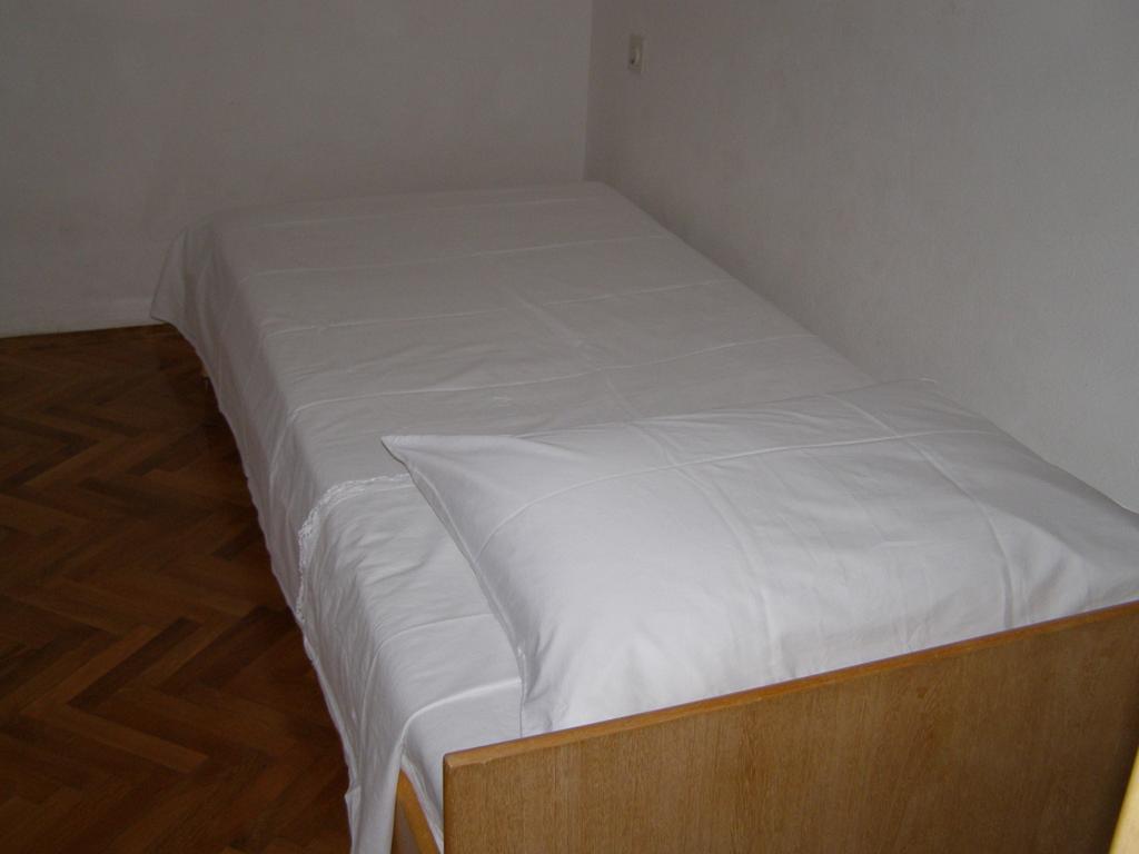 Apartment Marija Brbinj Экстерьер фото